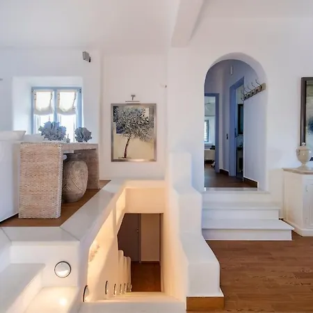 Casa vacanze Hill Top-piperi Naousas *